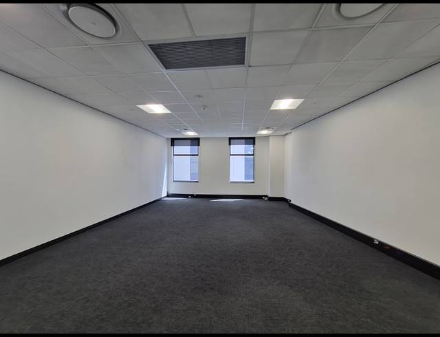 70M² OFFICE TO LET IN GLENADRIENNE